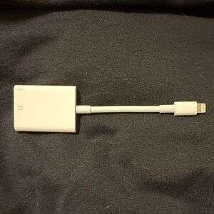 White Lightning to HDMI Adapter